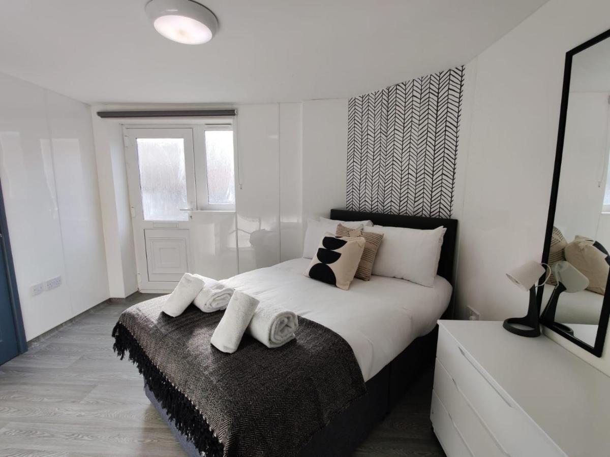 Double Ensuite Rooms Swansea Eksteriør billede