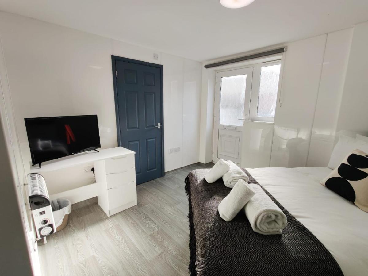 Double Ensuite Rooms Swansea Eksteriør billede