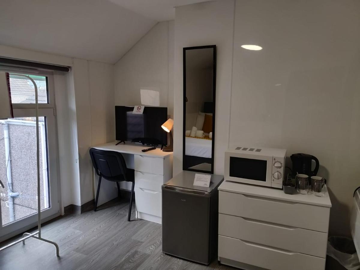 Double Ensuite Rooms Swansea Eksteriør billede
